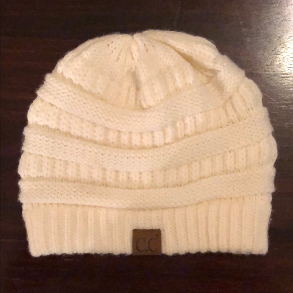 Ivory White CC Knit Winter Hat Beanie Toboggan NWT